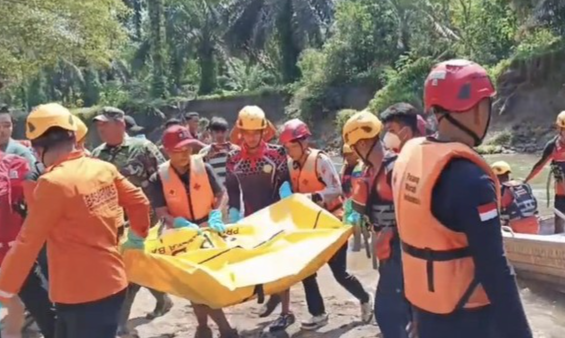 Satu Keluarga di Agam Sumbar Terseret Arus, Anak Ditemukan Tewas